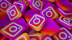 Le PDG de Meta, M. Zuckerberg, confirme que les NFT arrivent sur Instagram