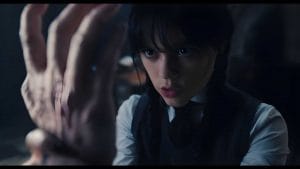 Le trailer de mercredi comprend la Chose et révèle la date de sortie.