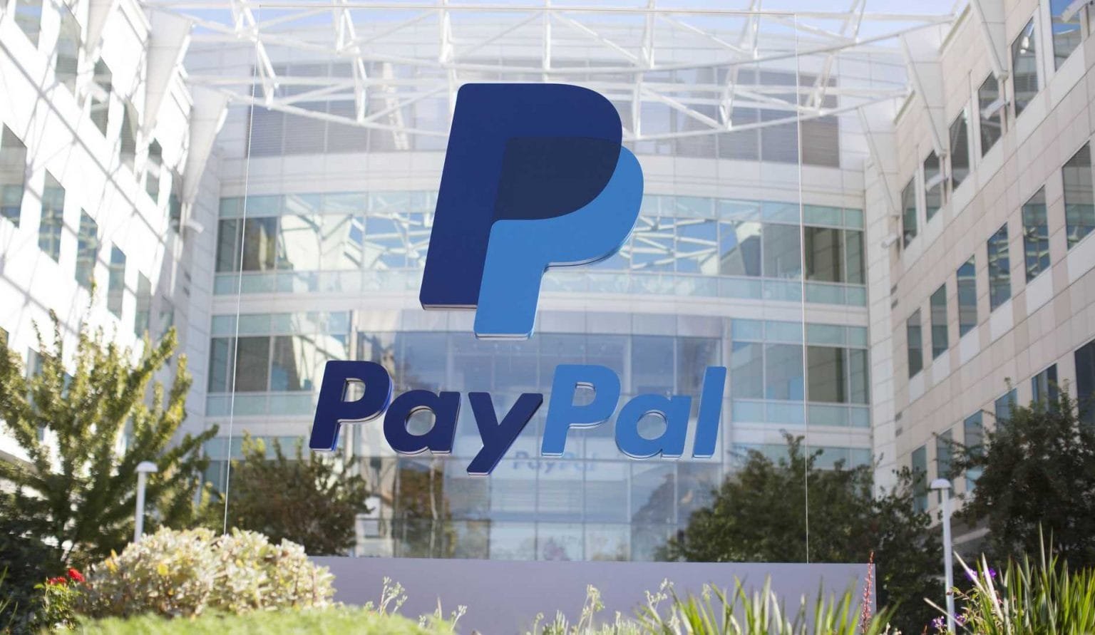 PayPal licencie 2 000 employés