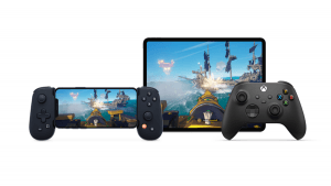 Microsoft annonce un nouveau partenariat de 10 ans pour le cloud gaming Xbox Cloud Gaming est le service de jeu par cloud de Microsoft. Disponible en version bêta à partir de novembre 2019, il est officiellement accessible depuis le 15 septembre 2020 avec l’abonnement Xbox Game Pass Ultimate et permet de jouer à un jeu en se connectant à un serveur en ligne