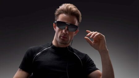 ROG XREAL R1 : ces lunettes gaming transforment n’importe où en écran géant 171 pouces à 240 Hz