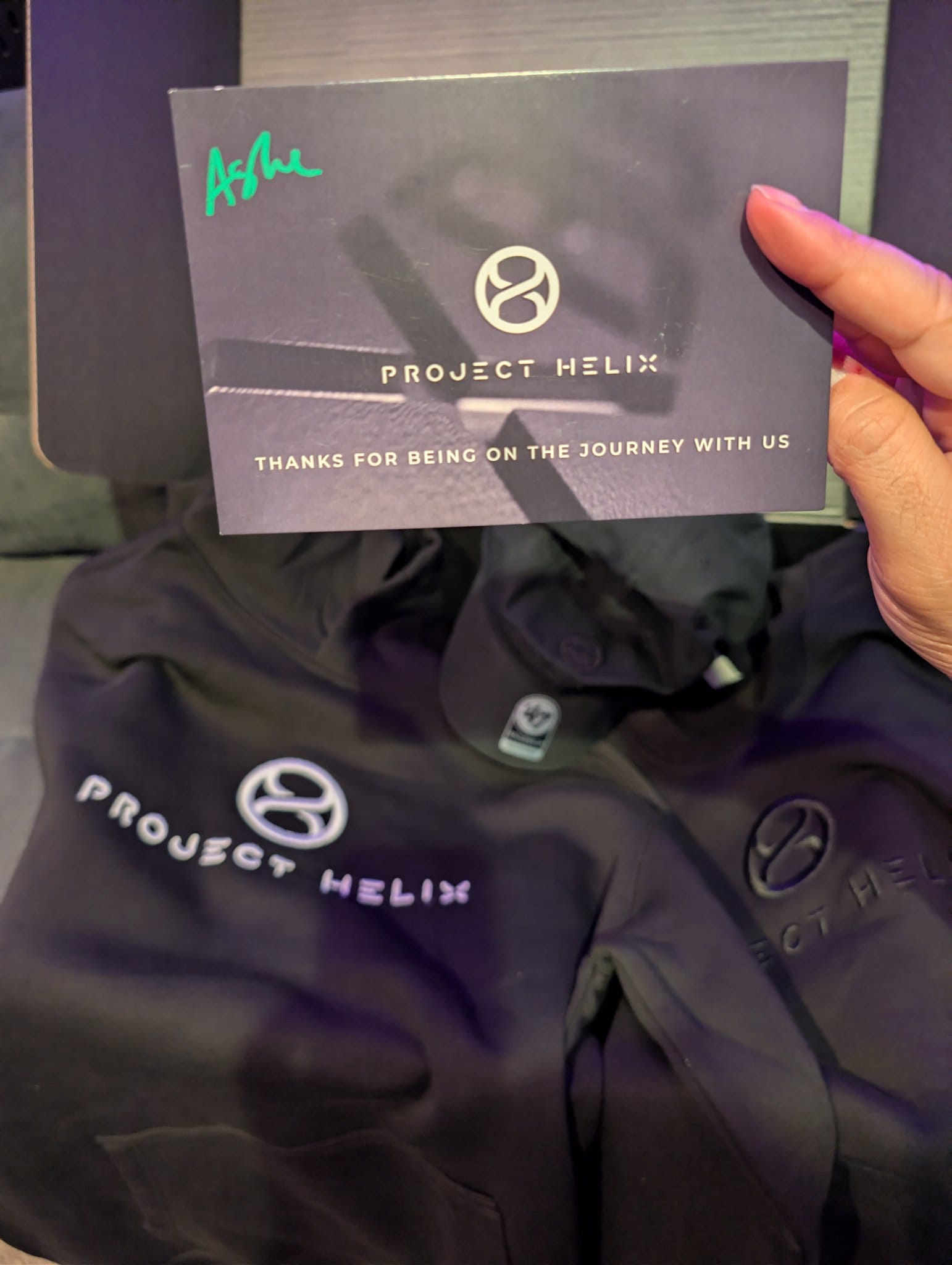 Xbox Project Helix : Microsoft envoie déjà des cadeaux aux créateurs et tease sa future console 2 Xbox Project Helix : Microsoft envoie déjà des cadeaux aux créateurs et tease sa future console